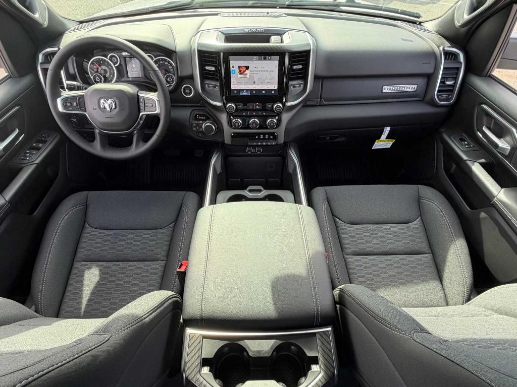 صورة مصغرة 24 لـ 2026 RAM 1500 BIG HORN/LONE STAR