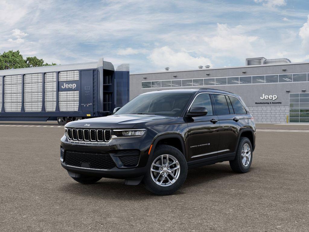 New 2026 Jeep Grand Cherokee Laredo