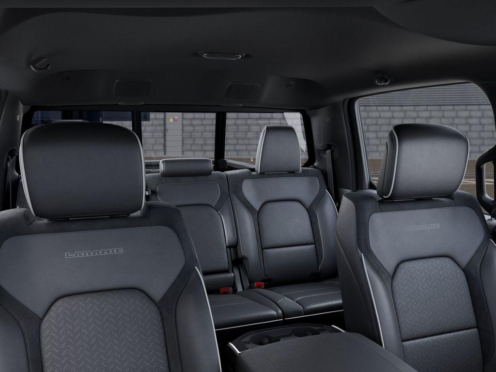 صورة مصغرة 26 لـ 2026 RAM 1500 LARAMIE