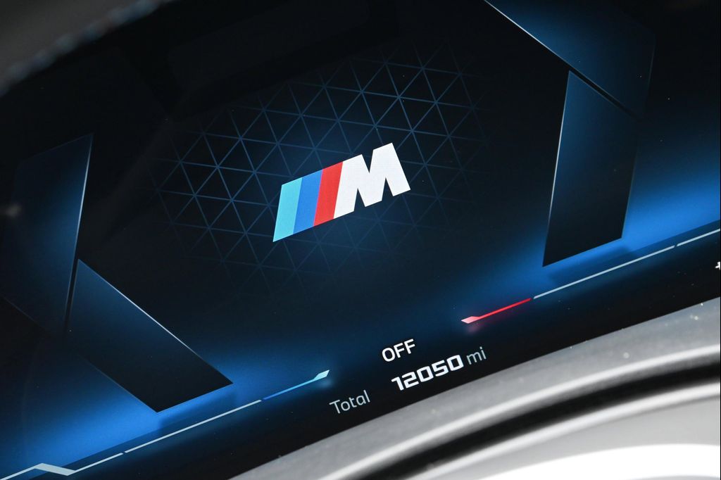 صورة مصغرة 36 لـ 2026 BMW X6 M60I