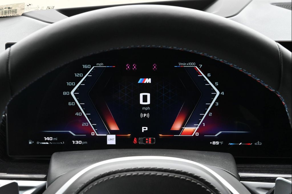 صورة مصغرة 17 لـ 2026 BMW X6 M60I