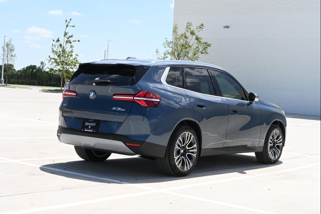 صورة 8 لـ 2026 BMW X3 30 XDRIVE
