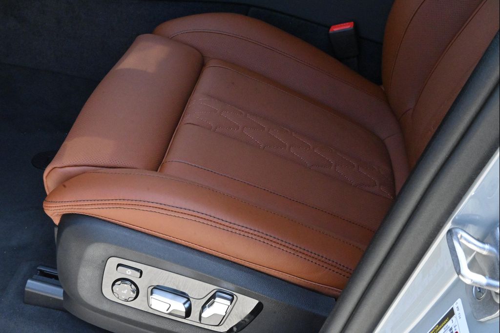 صورة مصغرة 28 لـ 2026 BMW X5 XDRIVE40I