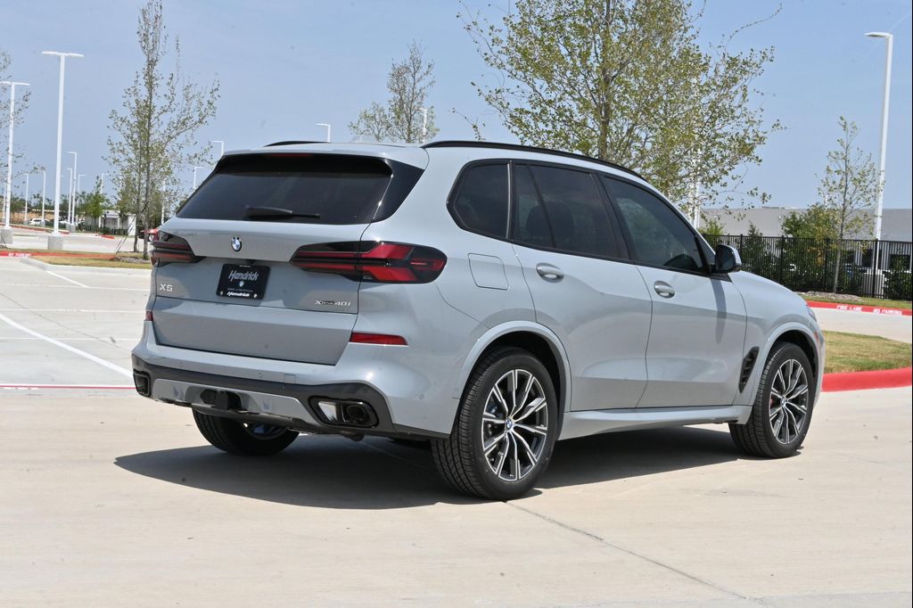 صورة مصغرة 8 لـ 2026 BMW X5 XDRIVE40I