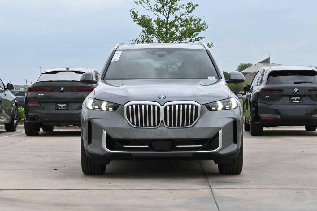 2026 BMW X5 PHEV XDRIVE50E 照片 2