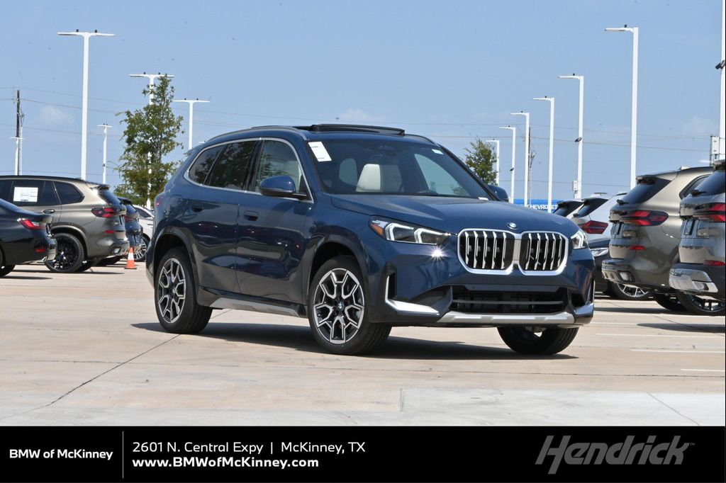New 2026 BMW X1 xDrive28i