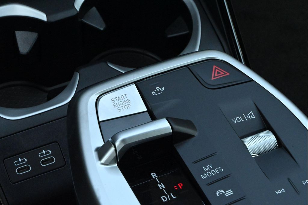 صورة مصغرة 19 لـ 2026 BMW X1 XDRIVE28I
