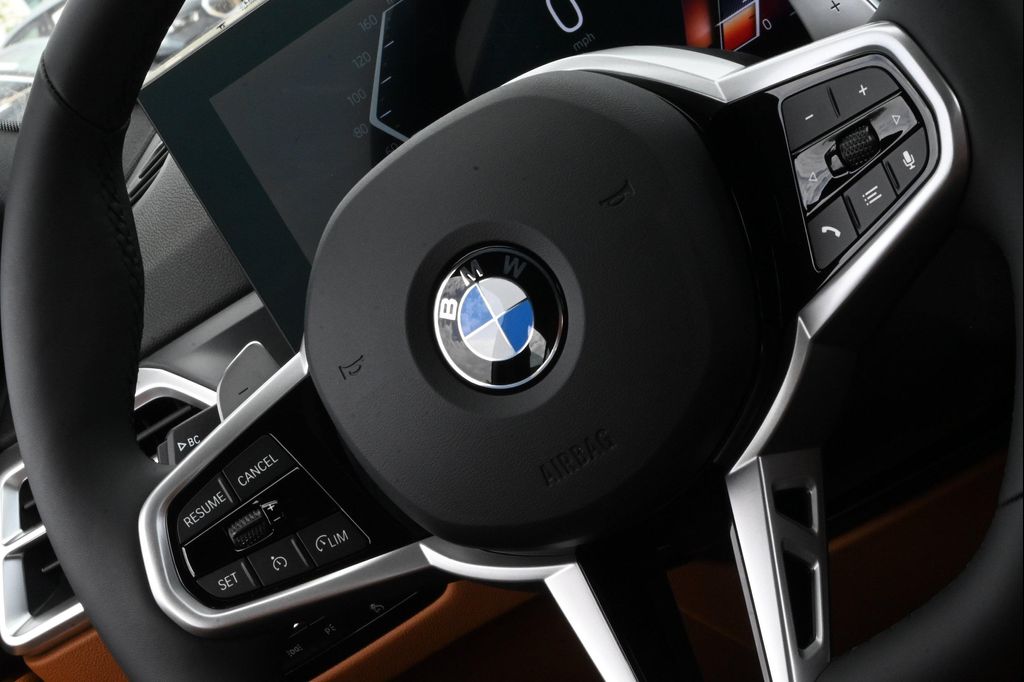 صورة مصغرة 20 لـ 2026 BMW 330 NA