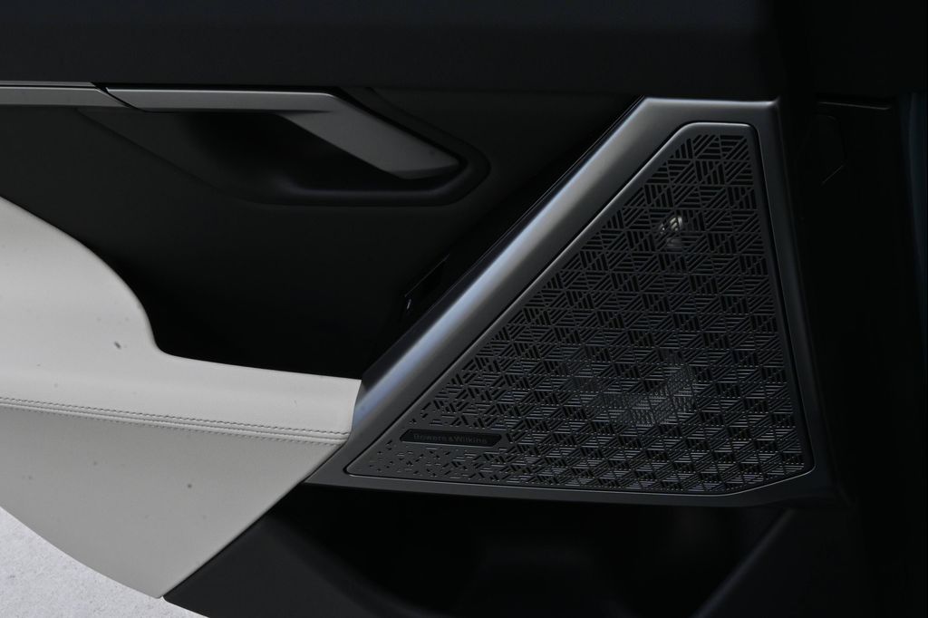 2026 BMW 530 530I — миниатюра 32