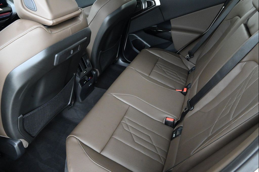 صورة مصغرة 24 لـ 2026 BMW X3 30 XDRIVE