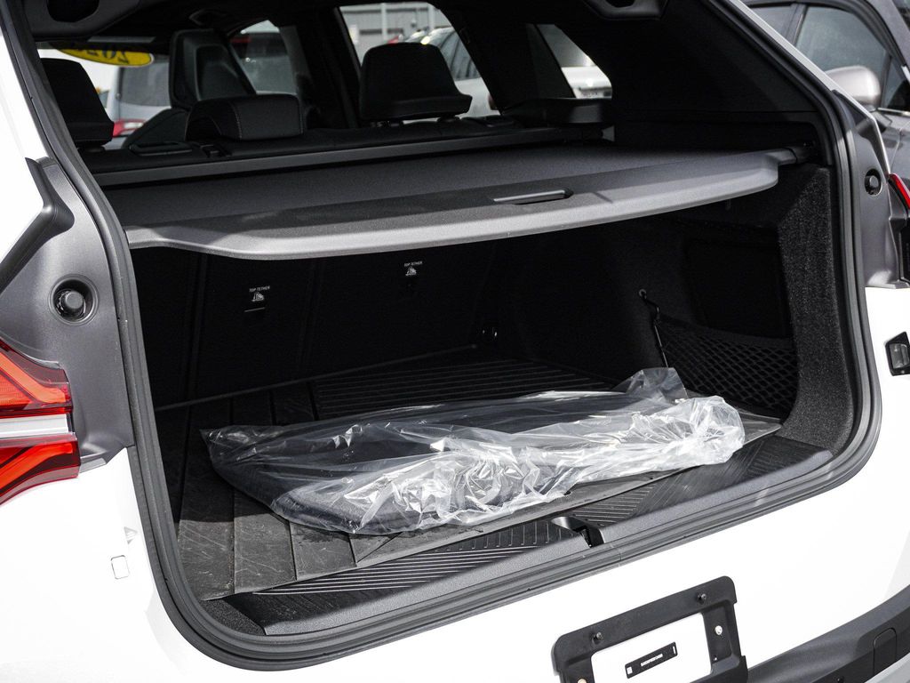 صورة مصغرة 32 لـ 2025 BMW X3 30 XDRIVE