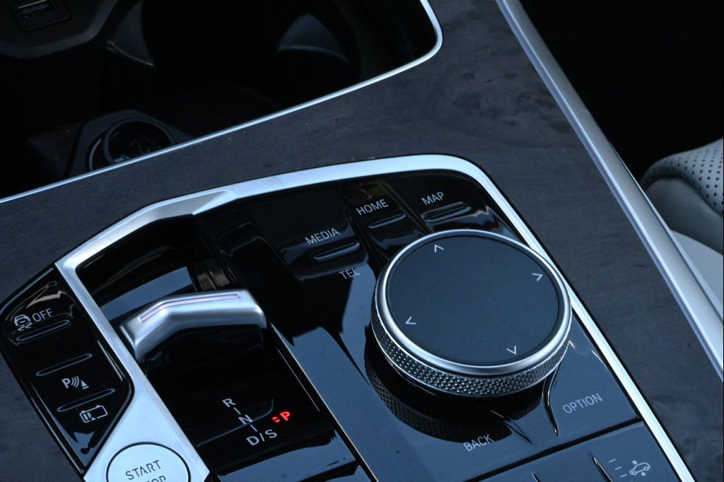 2026 BMW X5 PHEV XDRIVE50E 缩略图 22
