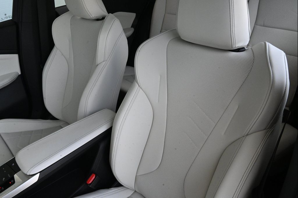 صورة مصغرة 11 لـ 2026 BMW X2 XDRIVE28I