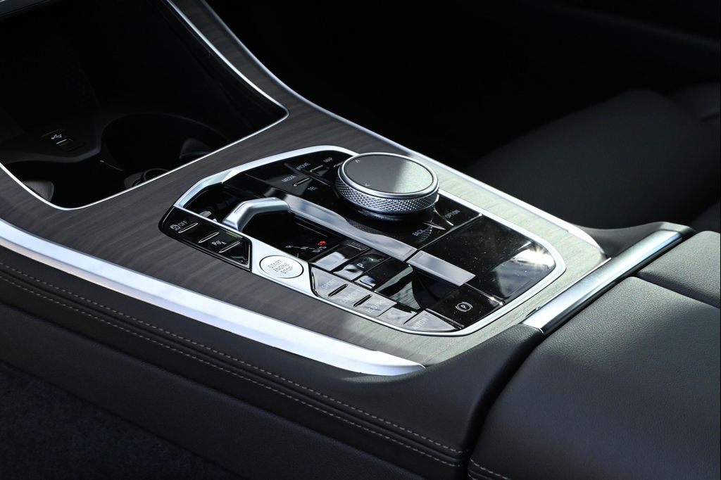 صورة مصغرة 20 لـ 2026 BMW X5 SDRIVE40I