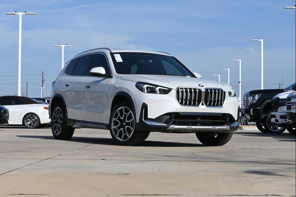 2026 BMW X1 XDRIVE28I 照片 2