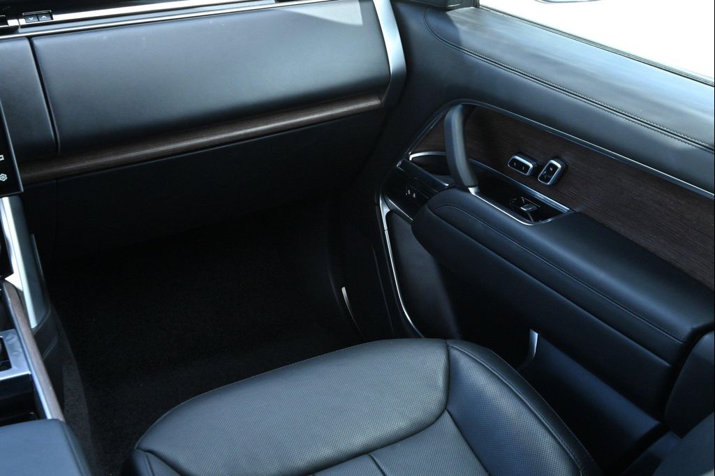 2023 LAND Rover RANGE ROVER P530 SE 缩略图 30