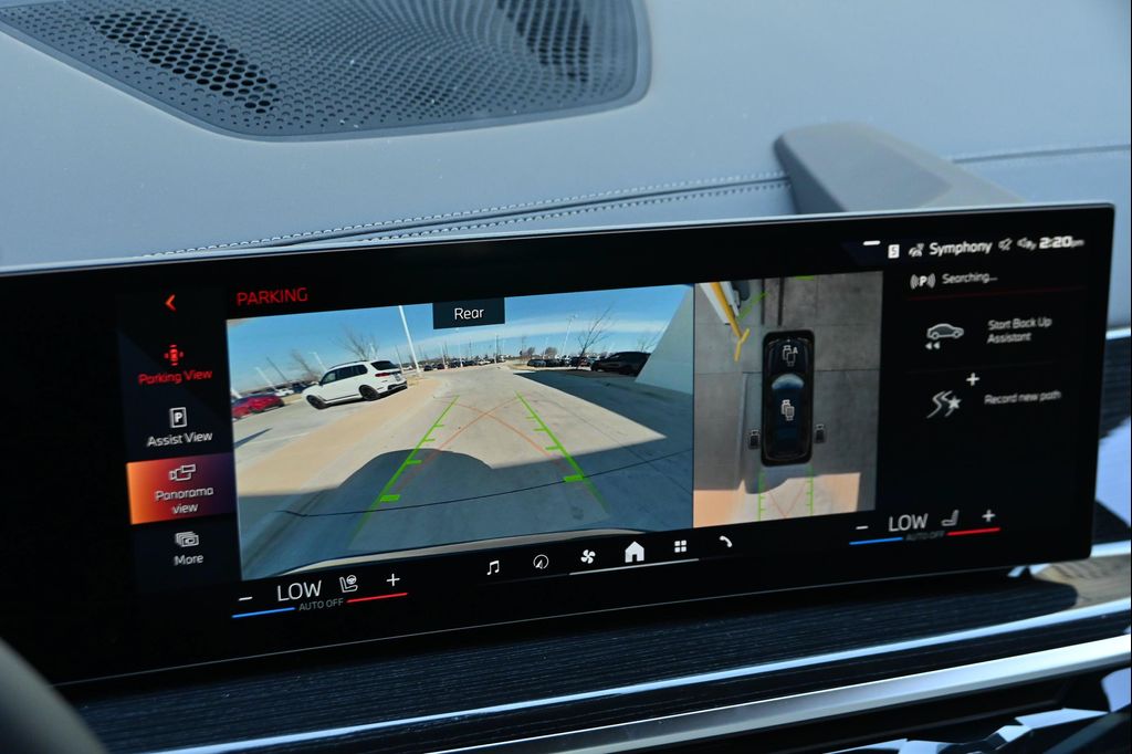 2026 BMW X7 M60I — миниатюра 16