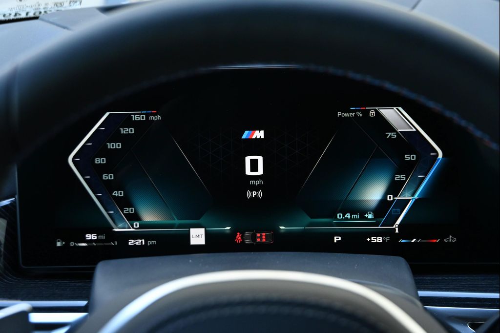 2026 BMW X7 M60I — миниатюра 15