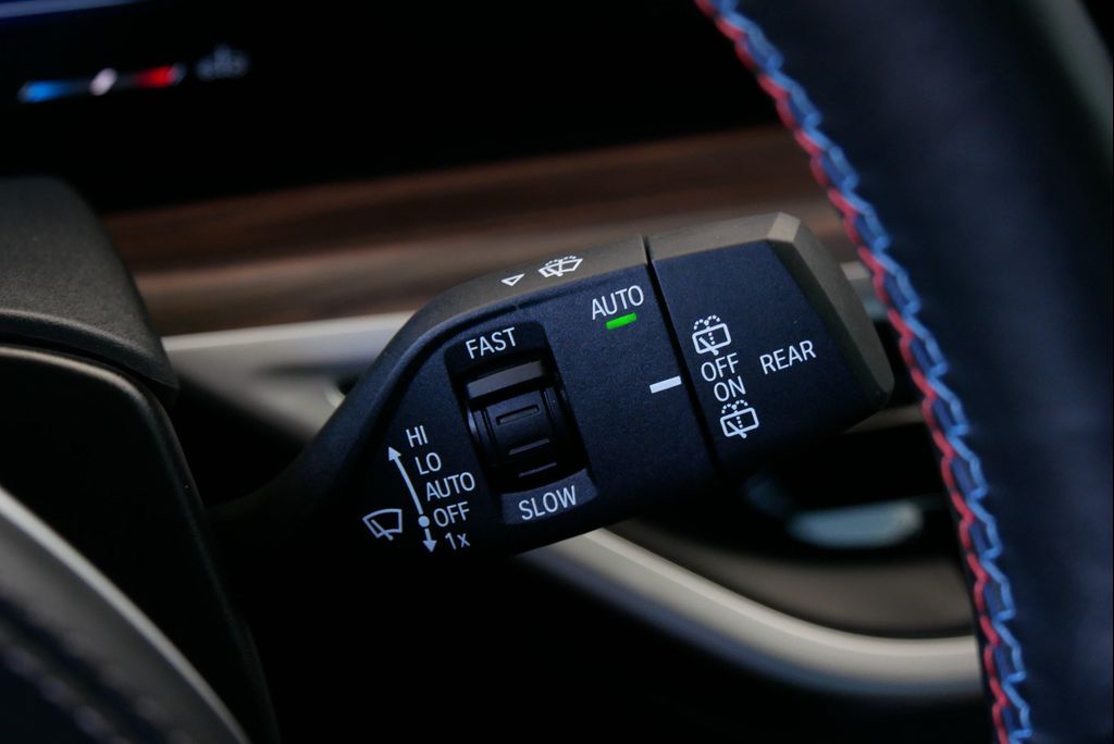 صورة مصغرة 38 لـ 2023 BMW X7 M60I