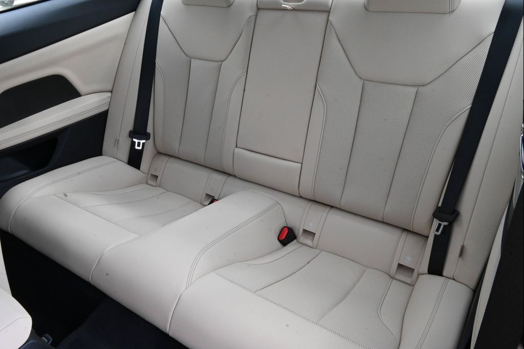 صورة 10 لـ 2026 BMW 430 I