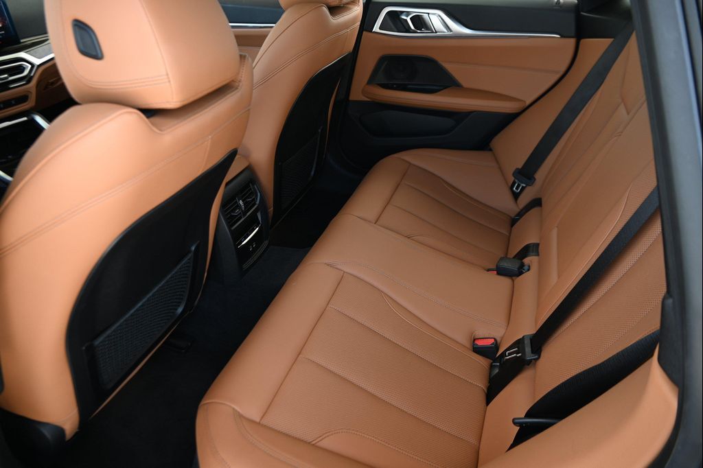 صورة مصغرة 13 لـ 2023 BMW I4 GRAN COUPE M50