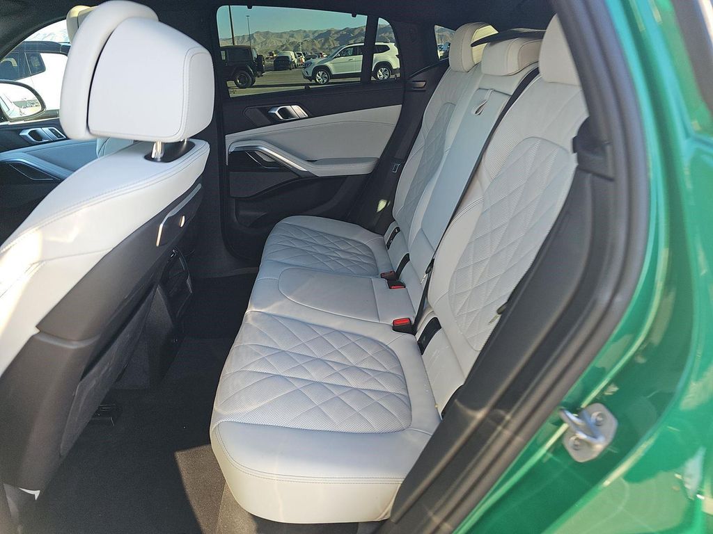 صورة مصغرة 11 لـ 2026 BMW X6 M60I