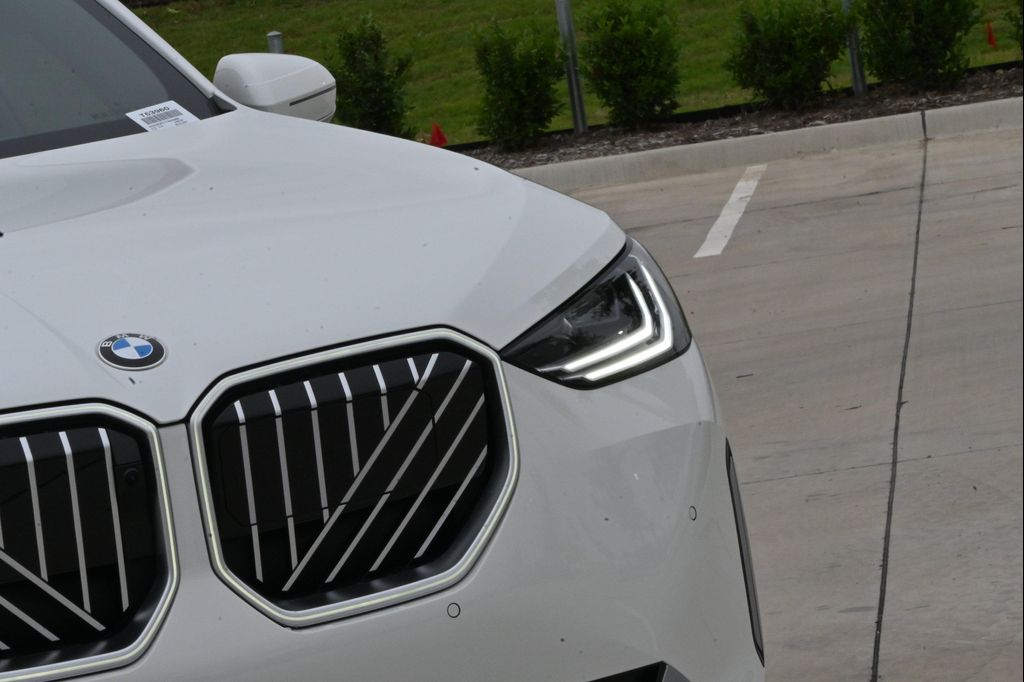 صورة 9 لـ 2026 BMW X3 30 XDRIVE