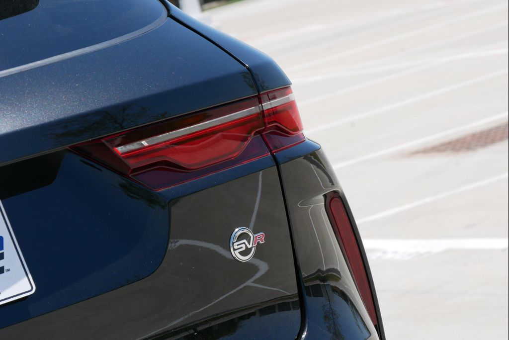 2021 Jaguar F-PACE SVR P550 AWD AUTOMATIC 照片 44