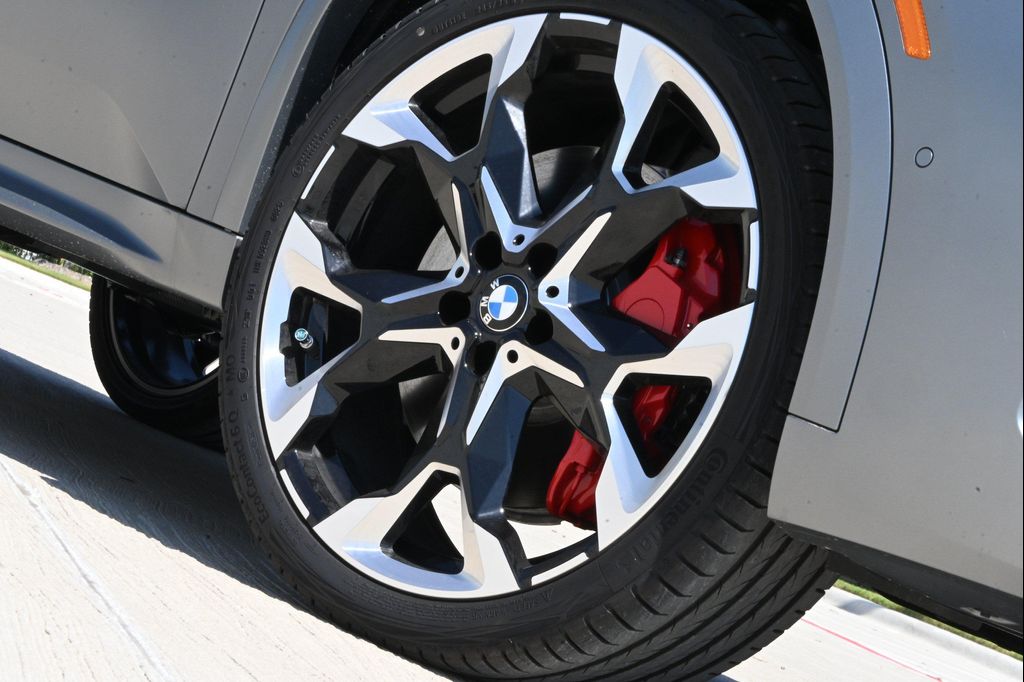صورة 10 لـ 2026 BMW X2 XDRIVE28I