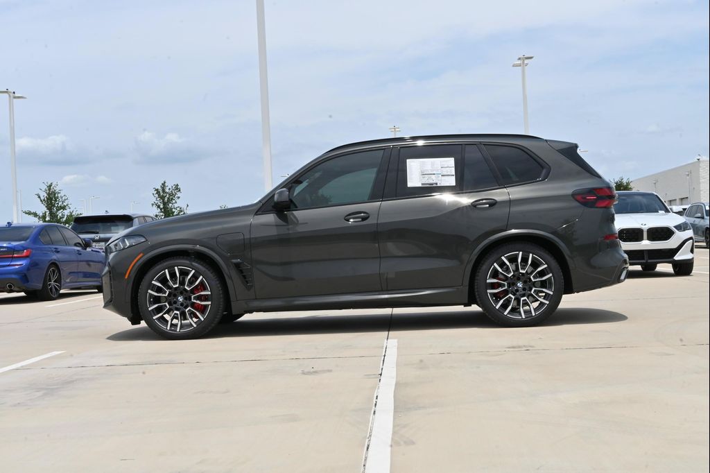صورة 5 لـ 2026 BMW X5 PHEV XDRIVE50E