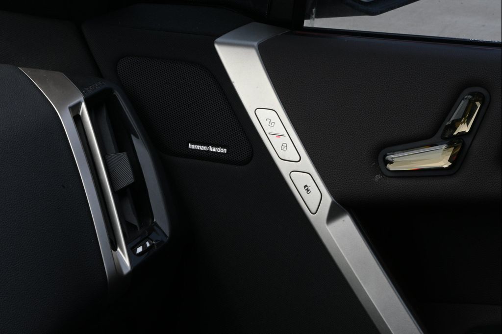 2023 BMW IX XDRIVE50 缩略图 31