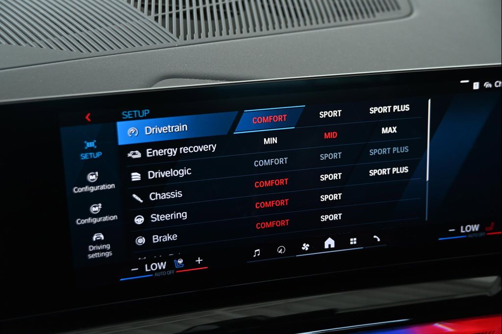 2025 BMW M5 BASE 缩略图 20