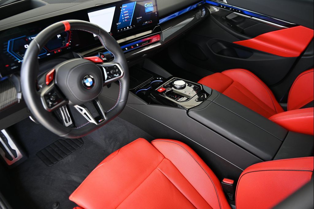 2025 BMW M5 BASE 缩略图 14