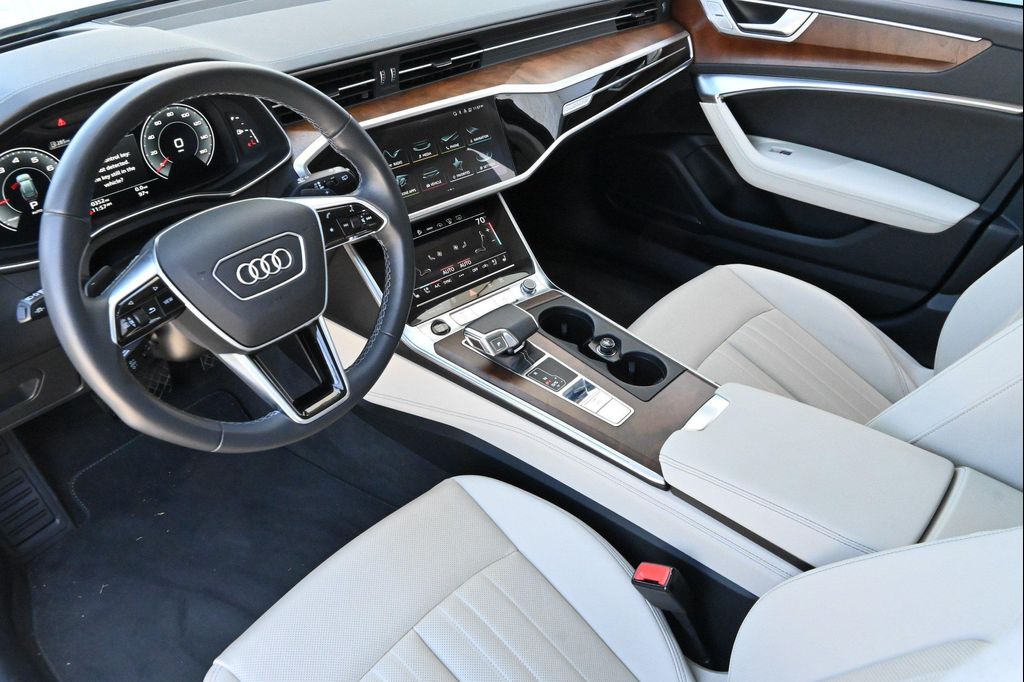 2022 AUDI A6 55 PRESTIGE — миниатюра 14
