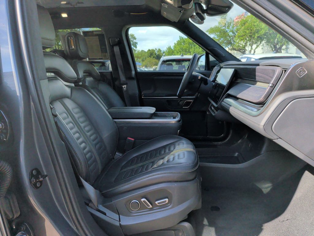 2024 Rivian R1S ADVENTURE QUAD MOTOR LARGE PACK 缩略图 35
