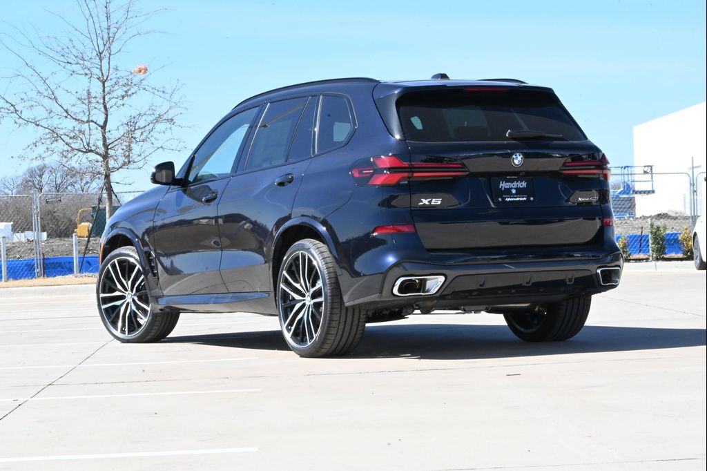 صورة 2 لـ 2026 BMW X5 XDRIVE40I