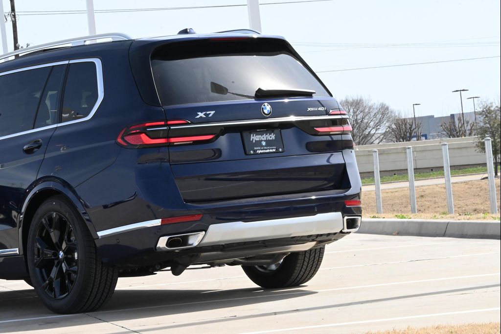 2026 BMW X7 XDRIVE40I — фото 5
