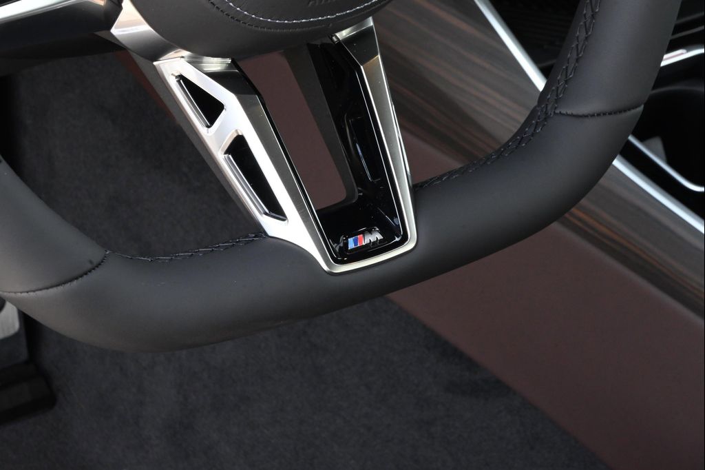 صورة مصغرة 21 لـ 2026 BMW 760 XDRIVE