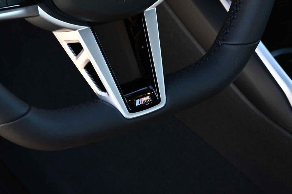 صورة مصغرة 21 لـ 2026 BMW 330 NA