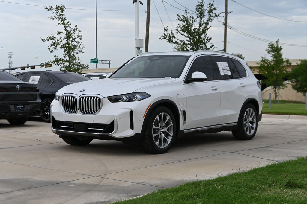 صورة 3 لـ 2026 BMW X5 PHEV XDRIVE50E