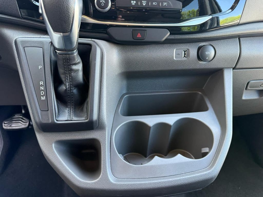 صورة مصغرة 16 لـ 2026 FORD TRANSIT-350 XLT