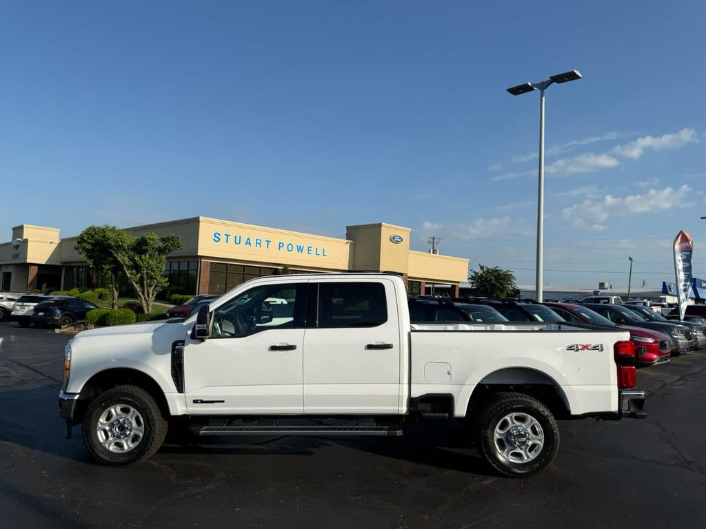 صورة مصغرة 24 لـ 2026 FORD F-250 XLT