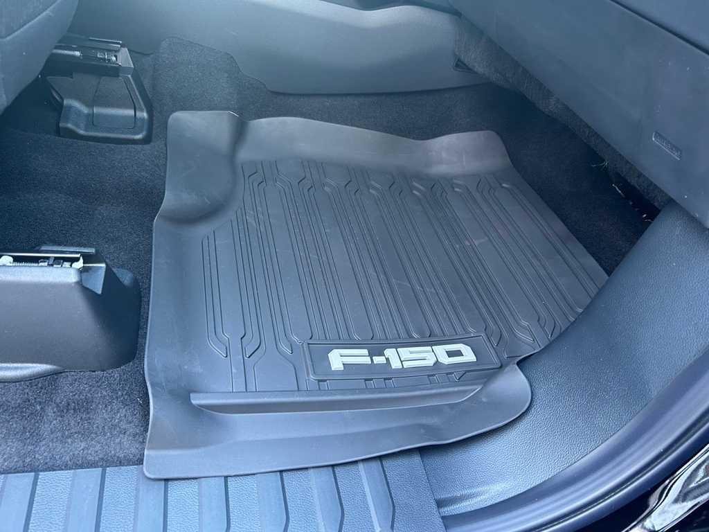 FORD F-150 XLT - 10