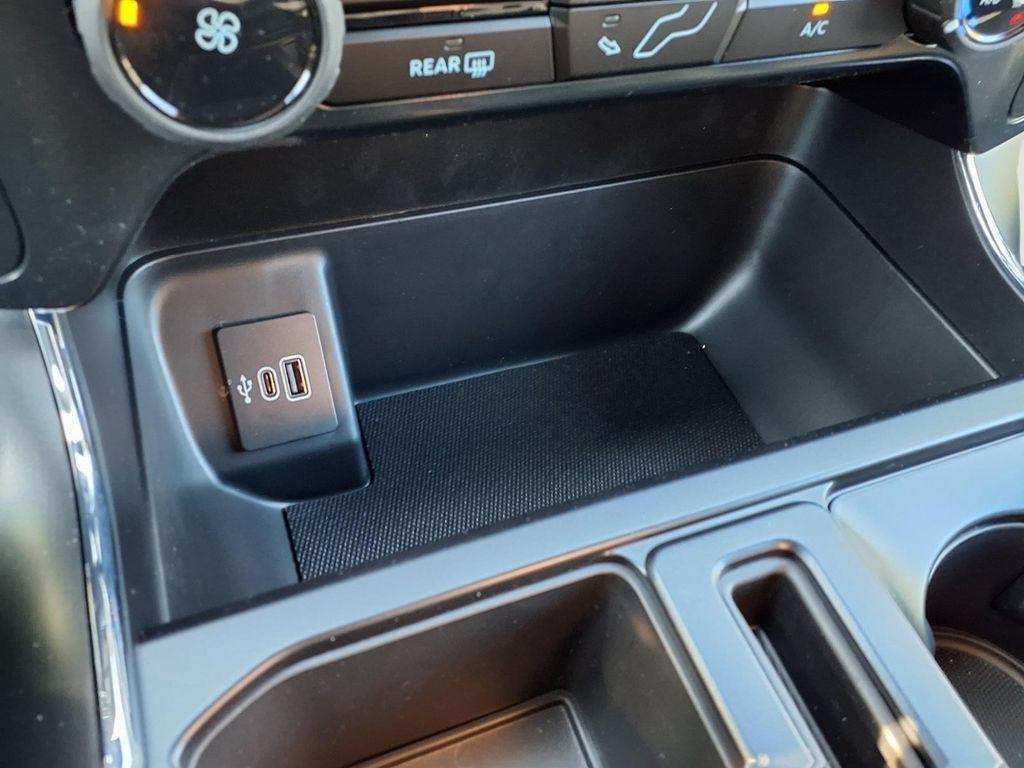 صورة مصغرة 19 لـ 2026 FORD F-150 STX