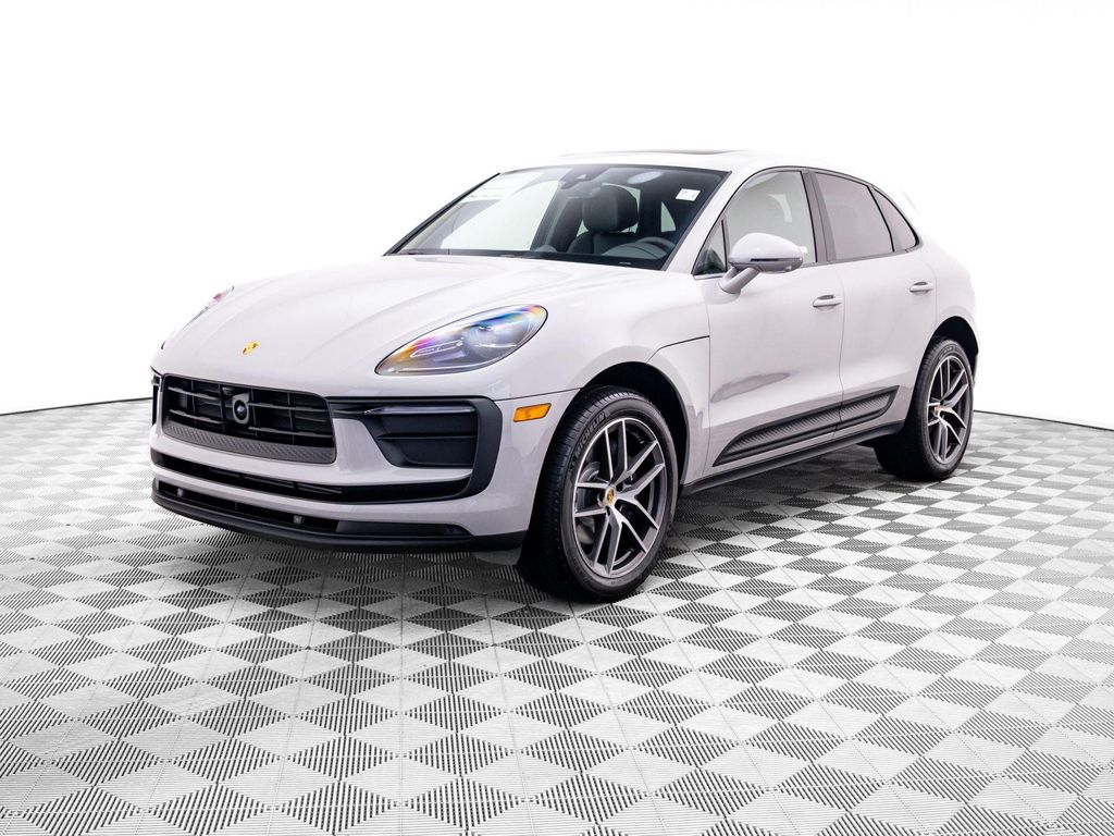 New 2026 Porsche Macan Macan