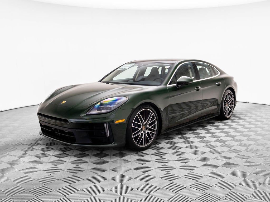 New 2026 Porsche Panamera 4