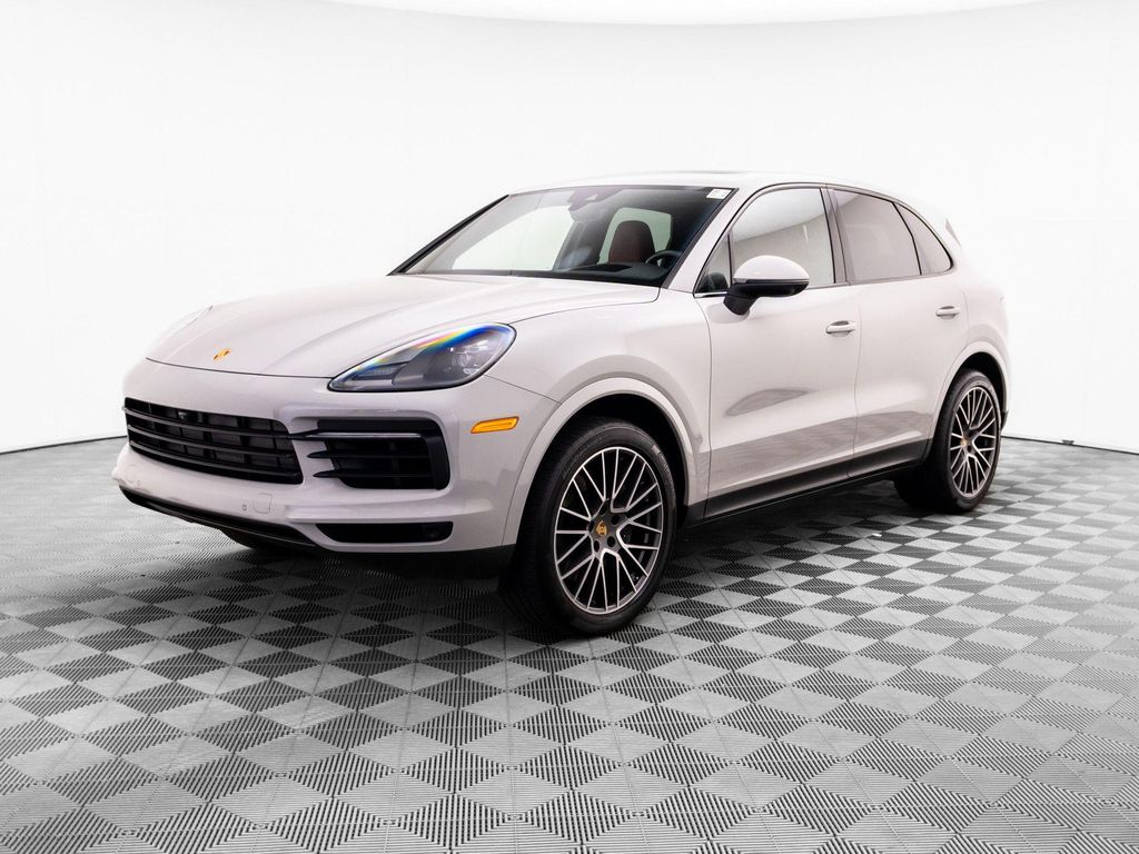 2023 Porsche Cayenne