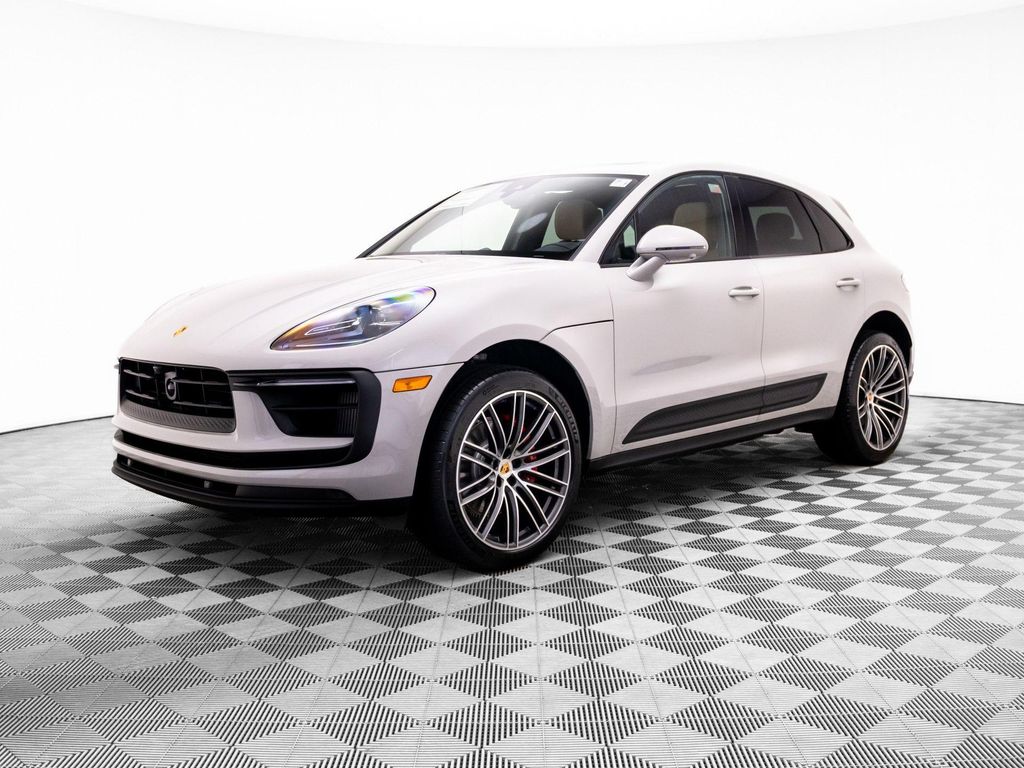 New 2026 Porsche Macan Macan