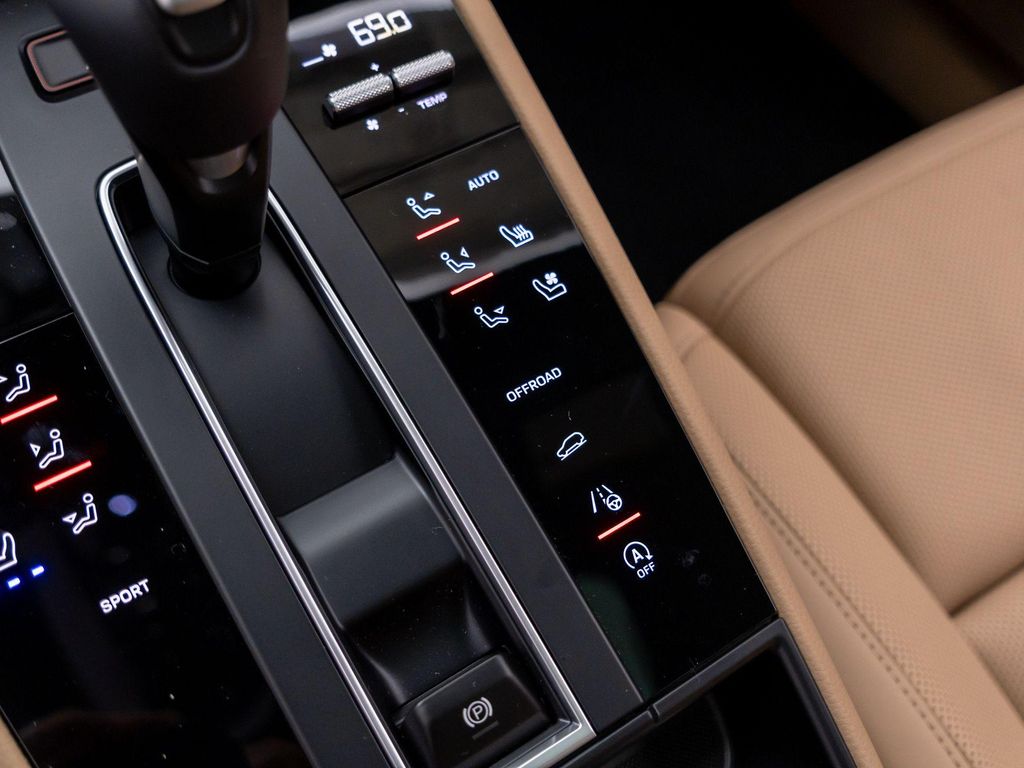 2026 Porsche MACAN 缩略图 21