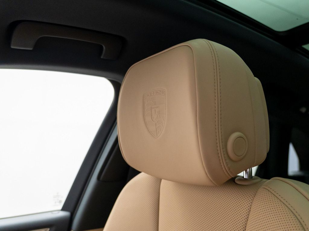 2026 Porsche MACAN 缩略图 29